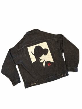 Wild West VINTAGE Marlboro‎ Man Denim Trucker Jacket - Size Large